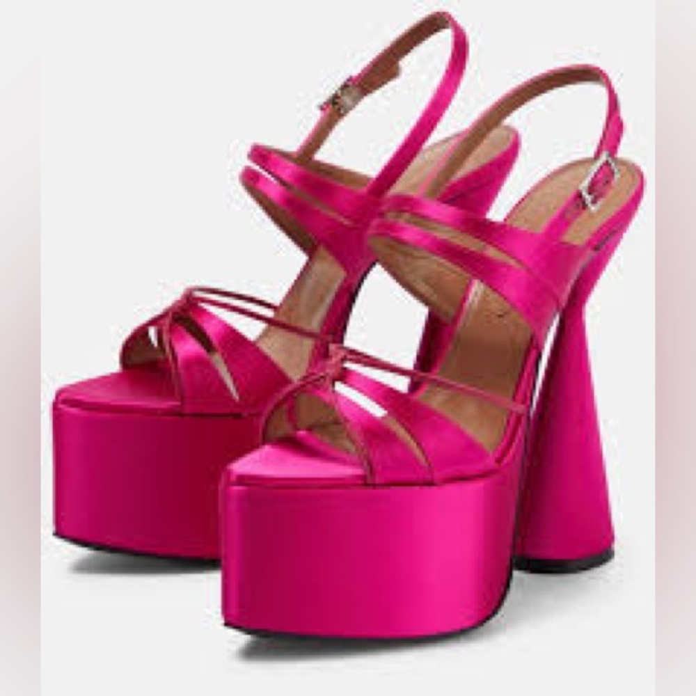D'Accori Fuchsia Platform Slingback Heels